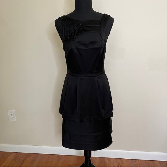 BCBGMaxAzria Shoelace Peplum Dress Black Size 6 - Picture 3 of 9